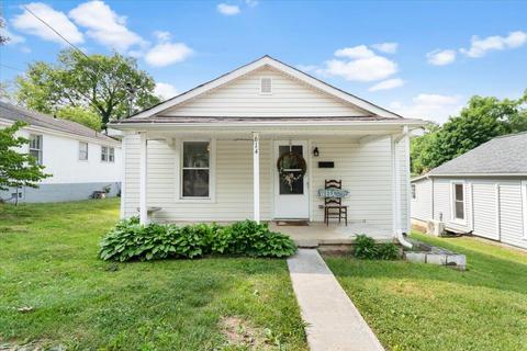 614 E Calhoun St, Salem, VA 24153 photo 4