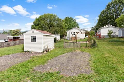 614 E Calhoun St, Salem, VA 24153 photo 23