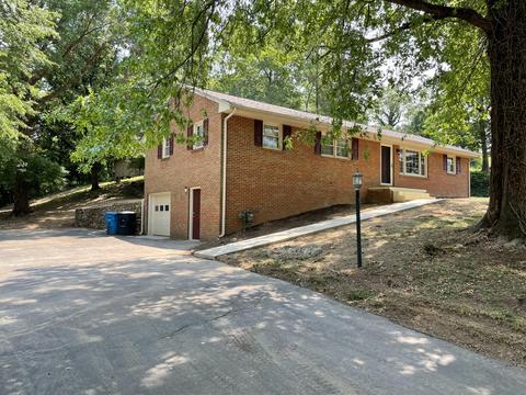 1412 Barnhart Dr SW, Roanoke, VA 24018