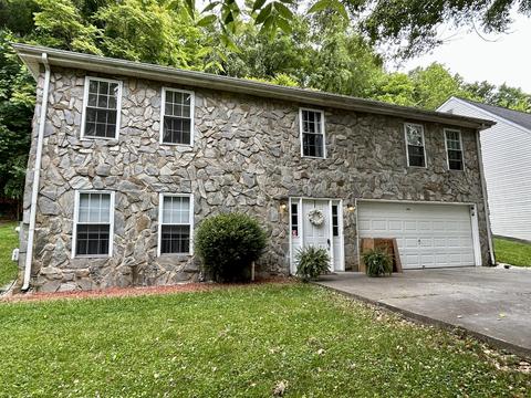 2636 Grandin Rd SW, Roanoke, VA 24015