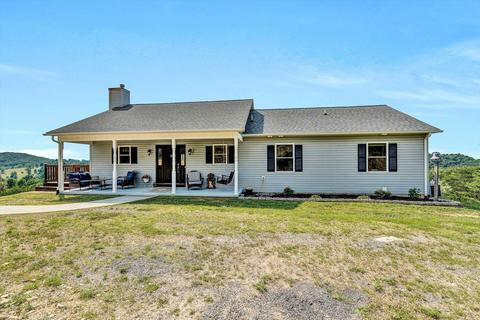 540 Longfield Rd, Fincastle, VA 24090