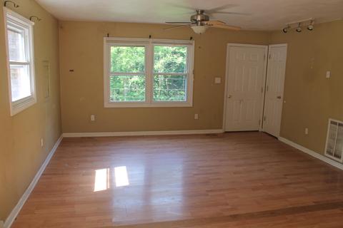 655 Arch Mill Rd, Buchanan, VA 24066 photo 10