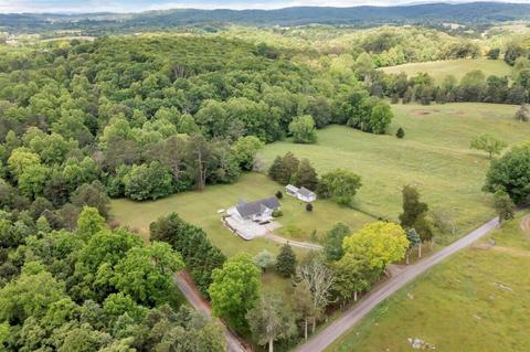 1938 Cedar Ln, Buchanan, VA 24066 photo 52
