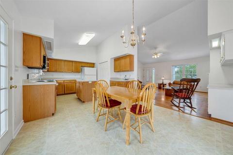 1938 Cedar Ln, Buchanan, VA 24066 photo 15
