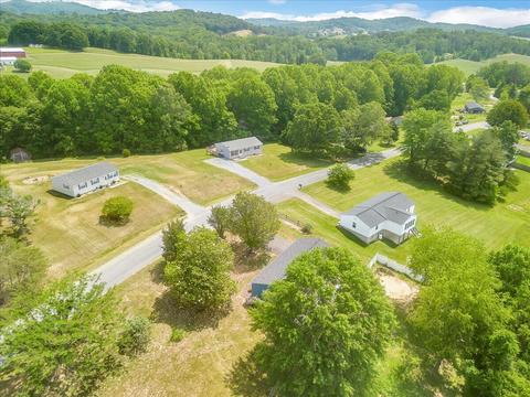 105 Crestbourne Dr, Goodview, VA 24095 photo 31