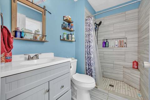 105 Crestbourne Dr, Goodview, VA 24095 photo 21