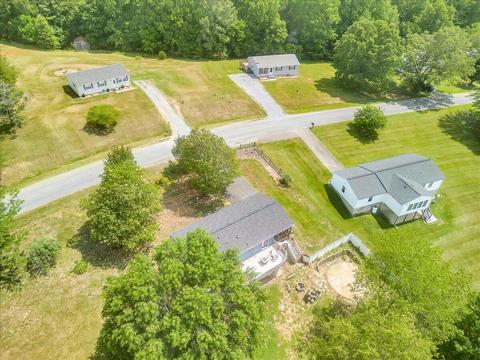 105 Crestbourne Dr, Goodview, VA 24095 photo 32