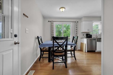 105 Crestbourne Dr, Goodview, VA 24095 photo 7