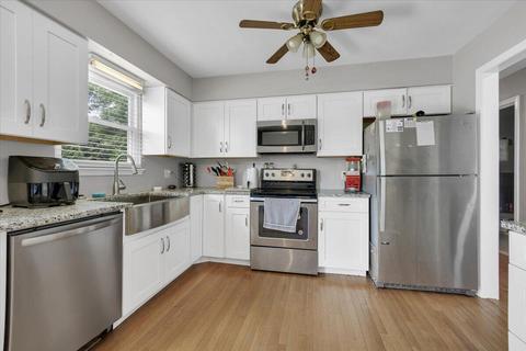 105 Crestbourne Dr, Goodview, VA 24095 photo 15