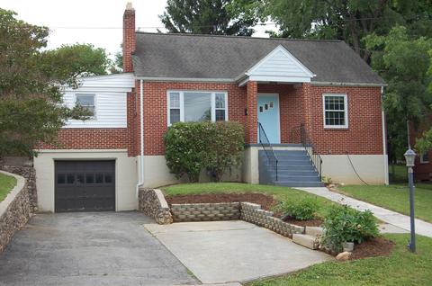 2707 Spring Rd SW, Roanoke, VA 24015