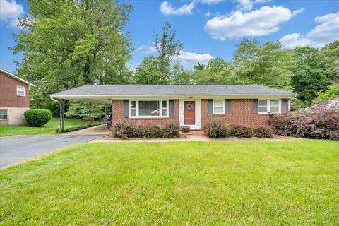 119 Glendale Ct, Collinsville, VA 24078