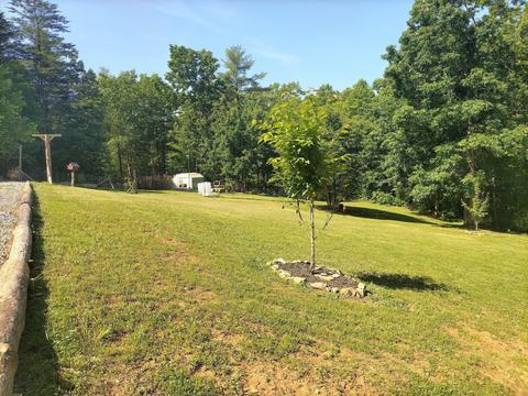 405 Pathfinder Dr, Henry, VA 24102