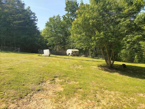 405 Pathfinder Dr, Henry, VA 24102 photo 4