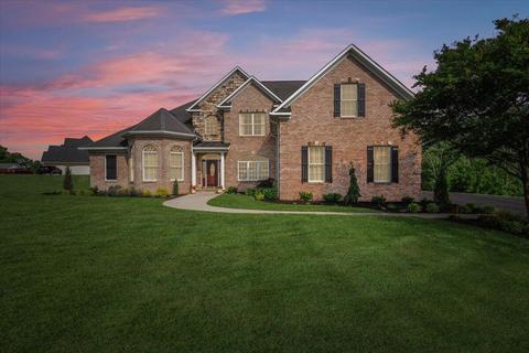 7410 Willow Leaf Cir, Roanoke, VA 24018