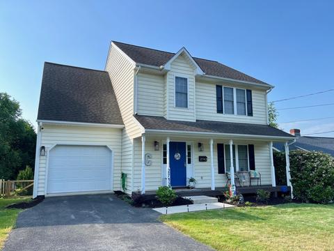 2742 Tillett Rd SW, Roanoke, VA 24015