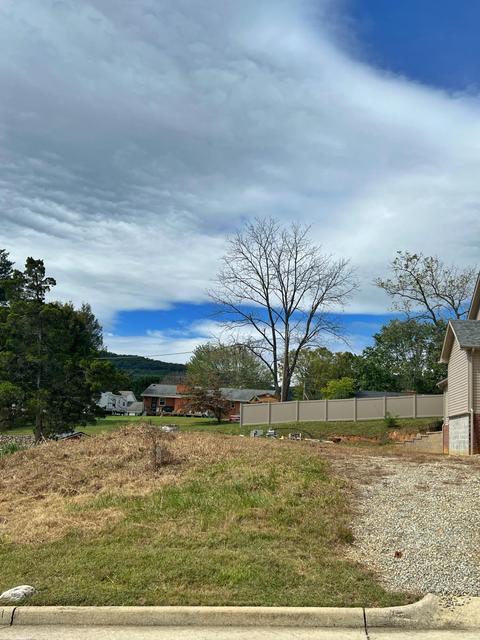 lot1 Medallion Ct, Daleville, VA 24083