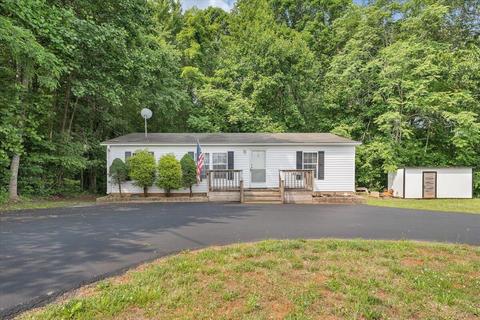 4885 Horseshoe Bend Rd, Goodview, VA 24095