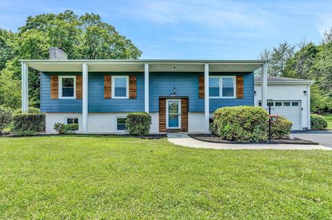 3656 Mcdaniel Dr, Salem, VA 24153 photo 2