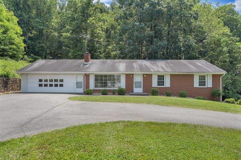 5865 Cotton Hill Rd, Roanoke, VA 24018