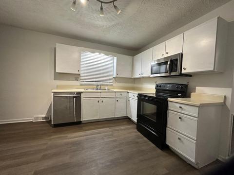 4816 Roger Loop, Pulaski, VA 24301 photo 11