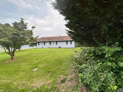 4816 Roger Loop, Pulaski, VA 24301 photo 8