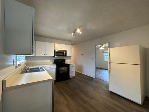 4816 Roger Loop, Pulaski, VA 24301 photo 10