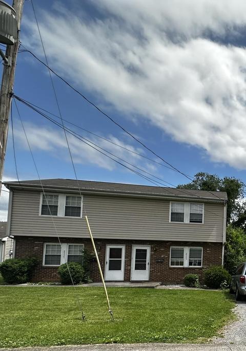 2525 Tudor Ln NW, Roanoke, VA 24012