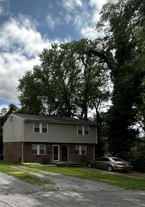 2519 Tudor Ln NW, Roanoke, VA 24012