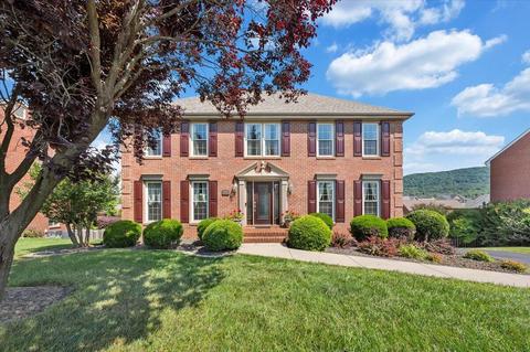 2816 Edgefield Dr, Vinton, VA 24179