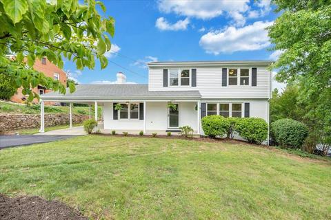 4415 Rosecrest Rd, Roanoke, VA 24018
