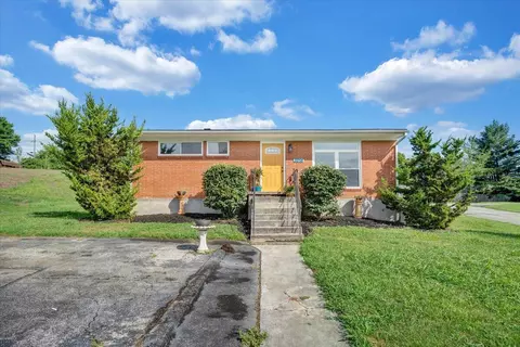3258 Richard Ave NE, Roanoke, VA 24012
