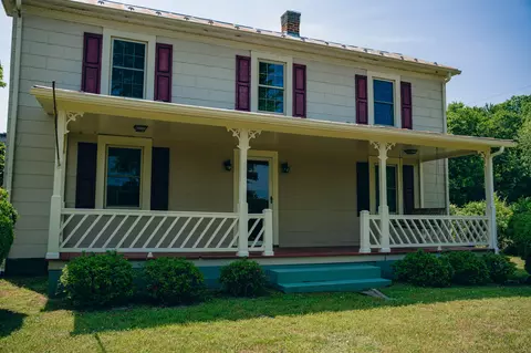 1512 Little River Rd, Goshen, VA 24439