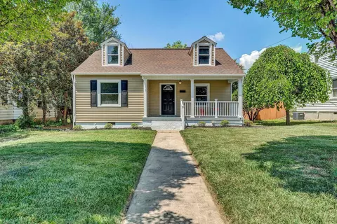 23 Lake Ave, Salem, VA 24153