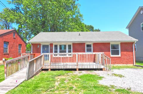 322 Ross St, Salem, VA 24153