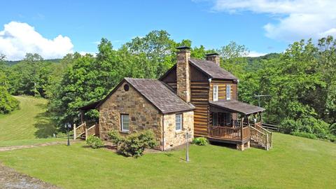 490 Humphreys Run Rd, Union, WV 24983