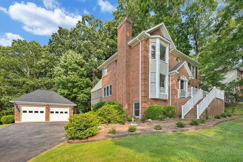 111 View Dr, Goodview, VA 24095 photo 2
