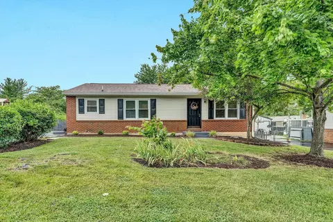 5422 Taney Dr, Roanoke, VA 24019