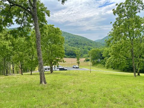 7506 Roaring Run Rd, Covington, VA 24426 photo 4