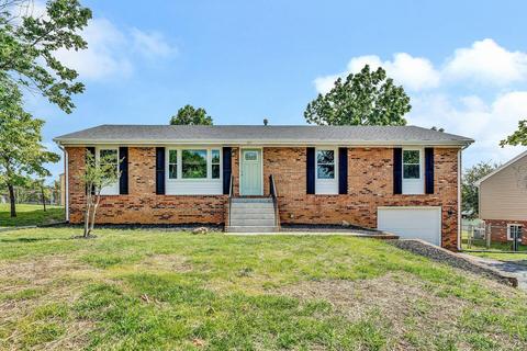 407 Rebecca Ln, Salem, VA 24153