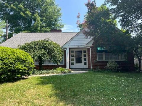 1515 Sherwood Ave SW, Roanoke, VA 24015