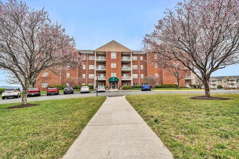 4434 Pheasant Ridge Rd SW #408, Roanoke, VA 24014