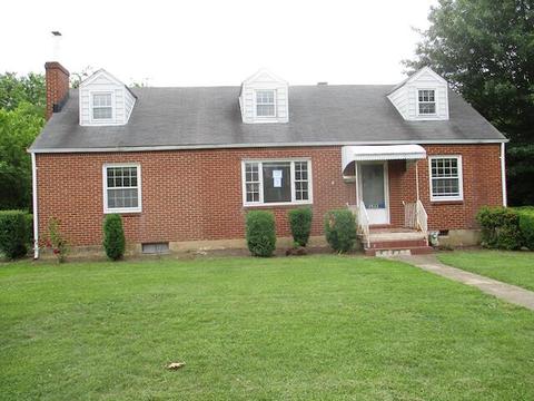 2523 Vancouver Dr NW, Roanoke, VA 24012