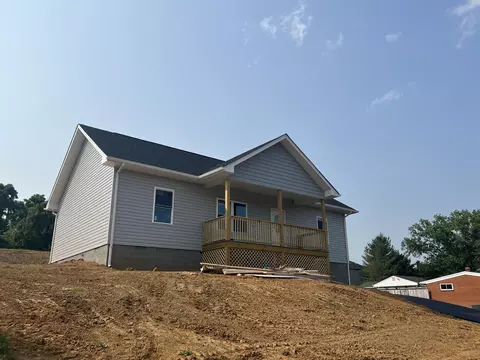 3250 Richard Ave NE, Roanoke, VA 24012