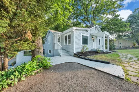 3734 Buck Mountain Rd, Roanoke, VA 24018