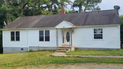 1068 Webster Rd, Glade Hill, VA 24092