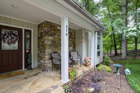 370 Cross Harbour Dr, Penhook, VA 24137 photo 4