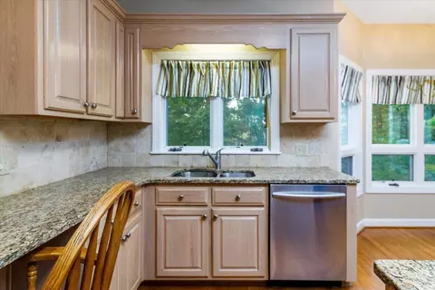 370 Cross Harbour Dr, Penhook, VA 24137 photo 18