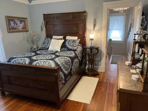 106 Pine St, Clifton Forge, VA 24422 photo 11