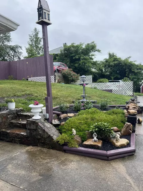 106 Pine St, Clifton Forge, VA 24422 photo 16