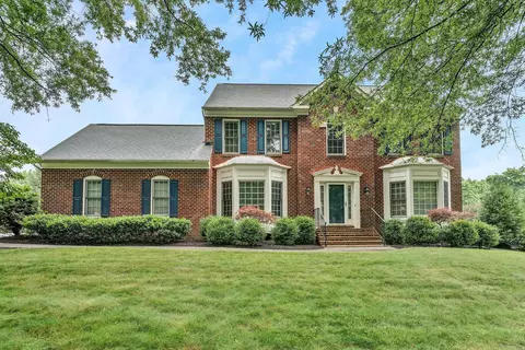 6014 Scotford Ct, Roanoke, VA 24018